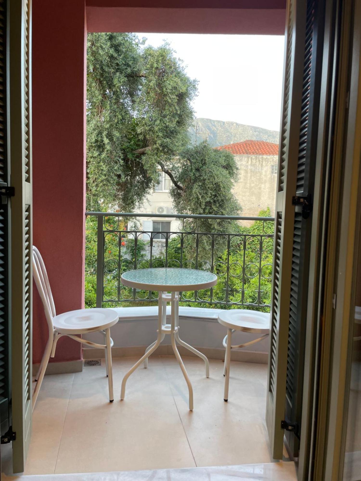 Anax Apartments بارغا المظهر الخارجي الصورة